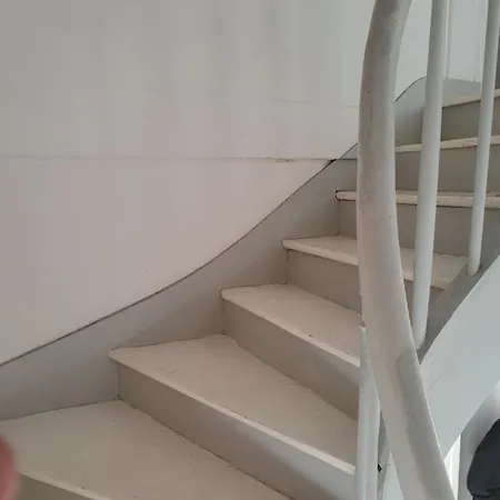 Lägenhet Duplex Vue Degagee Sur Le Vieux Saintes
